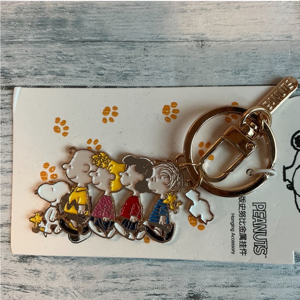 Peanuts Snoopy & Characters Metal Keychain